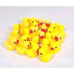 25Pc Dollhouse Miniatures 1/12 Scale Plastic Ducklings